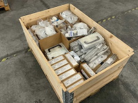 Diverse installatiematerialen - afbeelding 3 van  8
