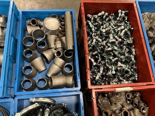 Diverse installatiematerialen - afbeelding 2 van  10