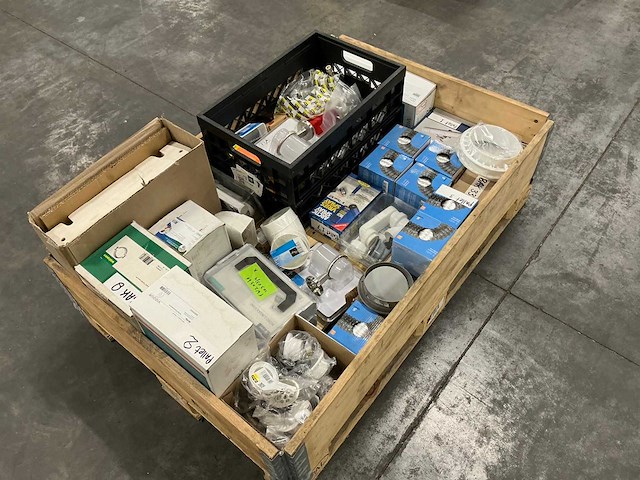 Diverse installatiematerialen - afbeelding 4 van  9