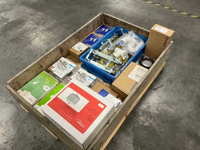 Diverse installatiematerialen - afbeelding 4 van  8