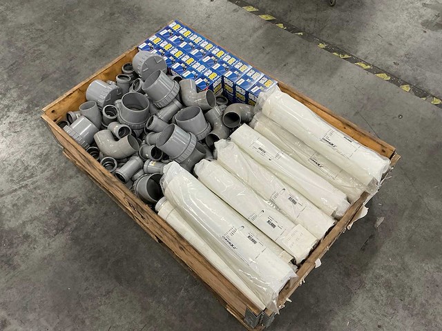 Diverse installatiematerialen - afbeelding 5 van  9