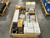 Diverse installatiematerialen - afbeelding 6 van  13
