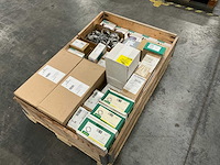 Diverse installatiematerialen - afbeelding 1 van  11