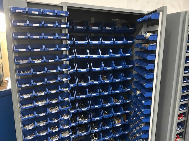 Diverse installatiematerialen - afbeelding 3 van  3