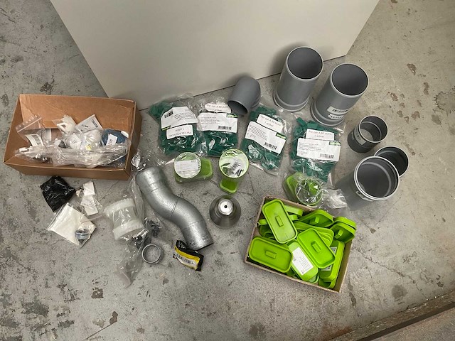 Diverse installatiematerialen - afbeelding 1 van  1