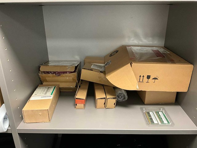 Diverse it-items - afbeelding 8 van  13