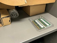 Diverse it-items - afbeelding 11 van  13