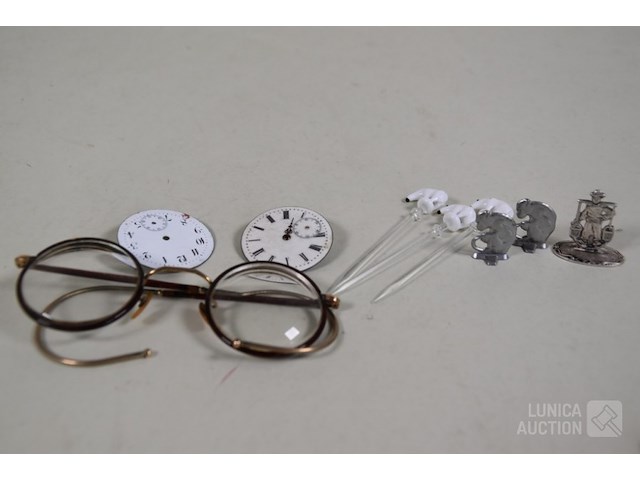 Diverse items - afbeelding 5 van  12