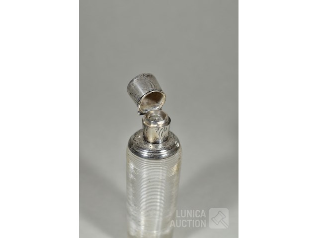 Diverse items - afbeelding 7 van  10