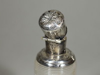 Diverse items - afbeelding 8 van  10