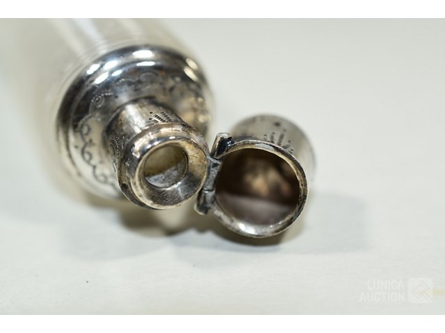 Diverse items - afbeelding 9 van  10