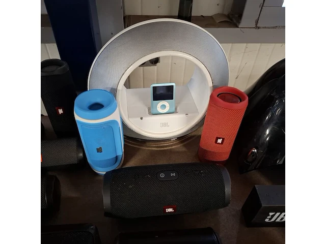 Diverse jbl boxen - afbeelding 9 van  12