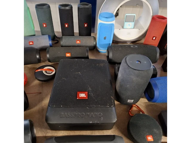 Diverse jbl boxen - afbeelding 10 van  12