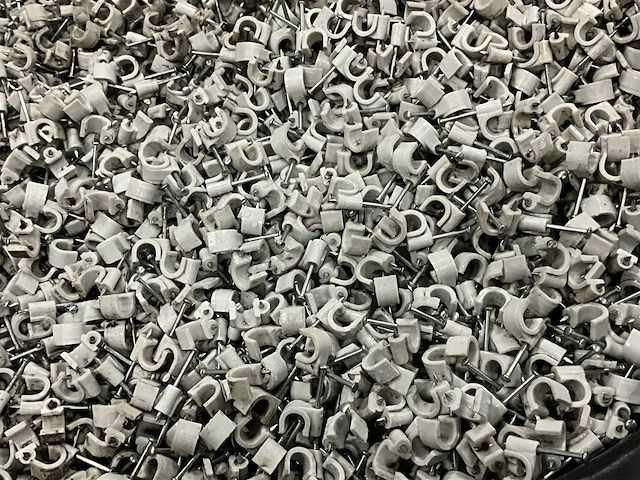 Diverse kabelbevestigingen - afbeelding 6 van  9