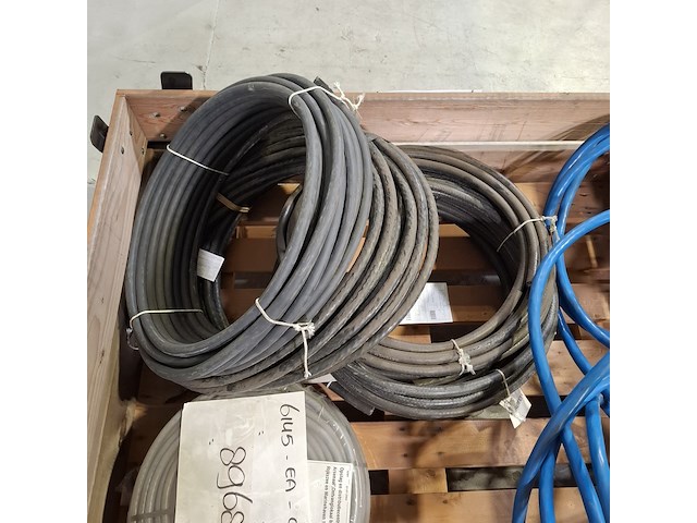 Diverse kabels, o.a. draka - afbeelding 4 van  7