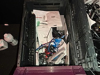 Diverse kabels, verlichting en it goederen - afbeelding 5 van  10