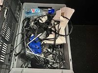 Diverse kabels, verlichting en it goederen - afbeelding 7 van  10