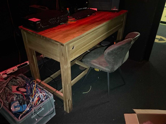 Diverse kabels, verlichting en it goederen - afbeelding 10 van  10