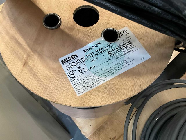 Diverse kabels - afbeelding 6 van  8