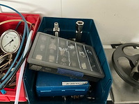 Diverse kalibratietoebehoren - afbeelding 2 van  8