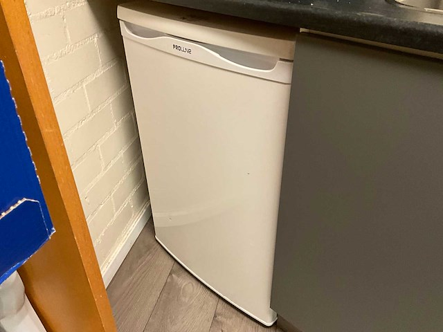 Diverse kantine -en keukenbenodigdheden - afbeelding 6 van  19