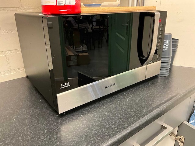 Diverse kantine -en keukenbenodigdheden - afbeelding 7 van  19