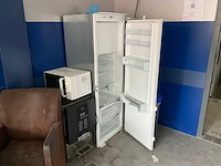 Diverse kantine-inventaris - afbeelding 4 van  9