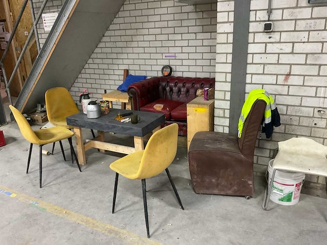 Diverse kantine-inventaris - afbeelding 8 van  9