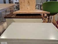 Diverse kantoor inventaris - afbeelding 2 van  13