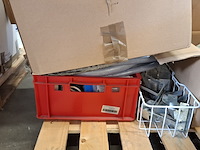 Diverse kantoorartikelen en gereedschap - afbeelding 16 van  24