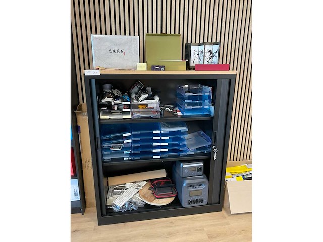 Diverse kantoorartikelen - afbeelding 4 van  11