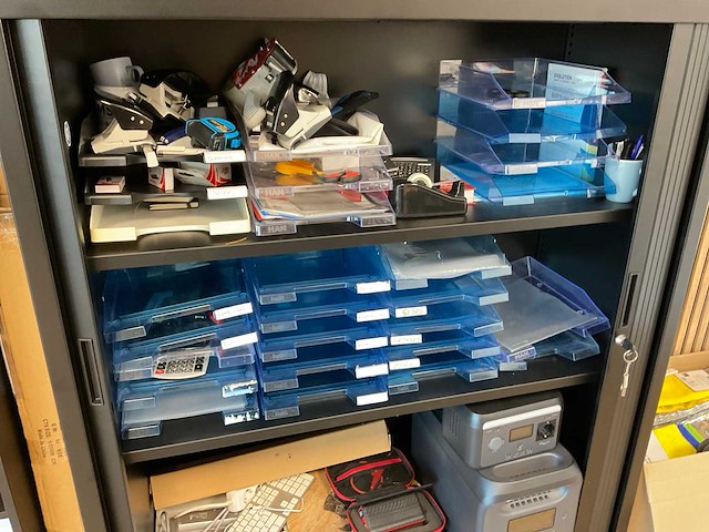 Diverse kantoorartikelen - afbeelding 6 van  11