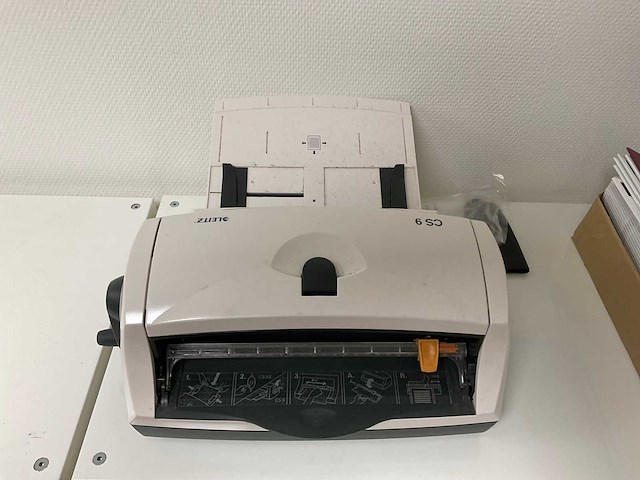 Diverse kantoorartikelen - afbeelding 4 van  7