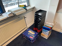 Diverse kantoorartikelen - afbeelding 1 van  5