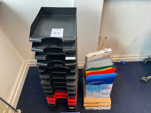 Diverse kantoorartikelen - afbeelding 3 van  5