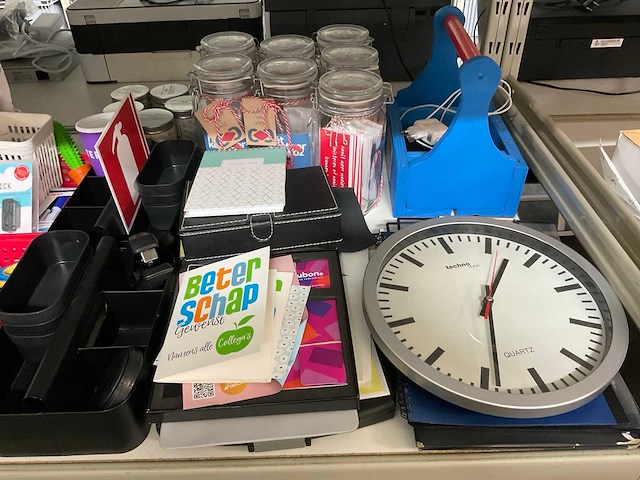 Diverse kantoorartikelen - afbeelding 5 van  14