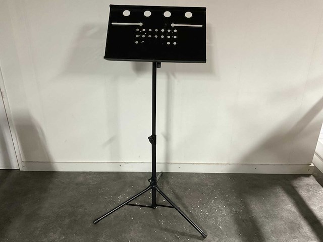 Diverse kantoorartikelen - afbeelding 6 van  17