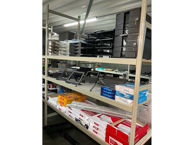 Diverse kantoorartikelen - afbeelding 16 van  17