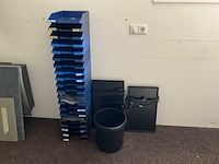 Diverse kantoorartikelen - afbeelding 1 van  3