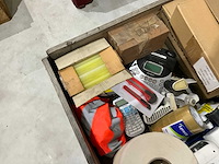 Diverse kantoorartikelen - afbeelding 9 van  10