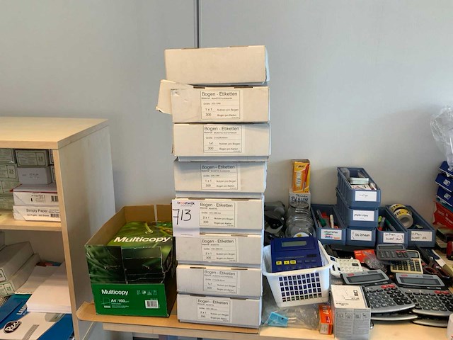 Diverse kantoorartikelen - afbeelding 3 van  8