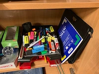 Diverse kantoorartikelen - afbeelding 8 van  8