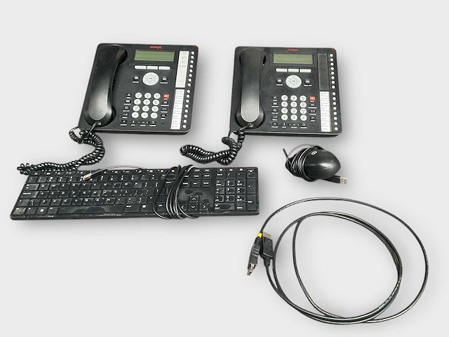 Diverse kantoorartikelen - afbeelding 1 van  5