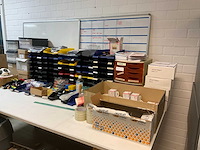 Diverse kantoorartikelen - afbeelding 2 van  7