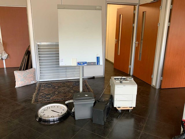 Diverse kantoorbenodigdheden (5x) - afbeelding 1 van  6