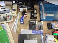Diverse kantoorbenodigdheden, exclusief bureau - afbeelding 6 van  12