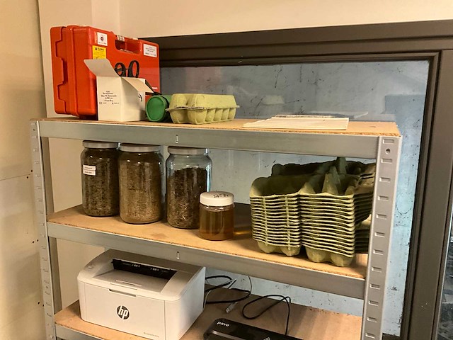 Diverse kantoorbenodigdheden - afbeelding 5 van  7