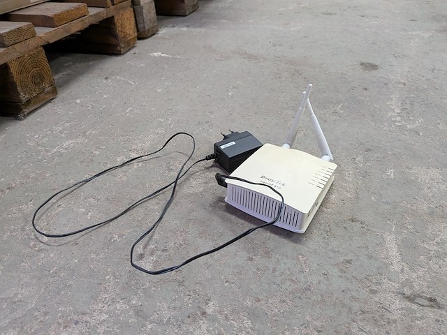 Diverse kantoorbenodigdheden - afbeelding 4 van  7