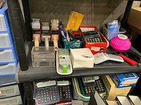 Diverse kantoorbenodigheden - afbeelding 3 van  7
