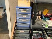 Diverse kantoorbenodigheden - afbeelding 6 van  7